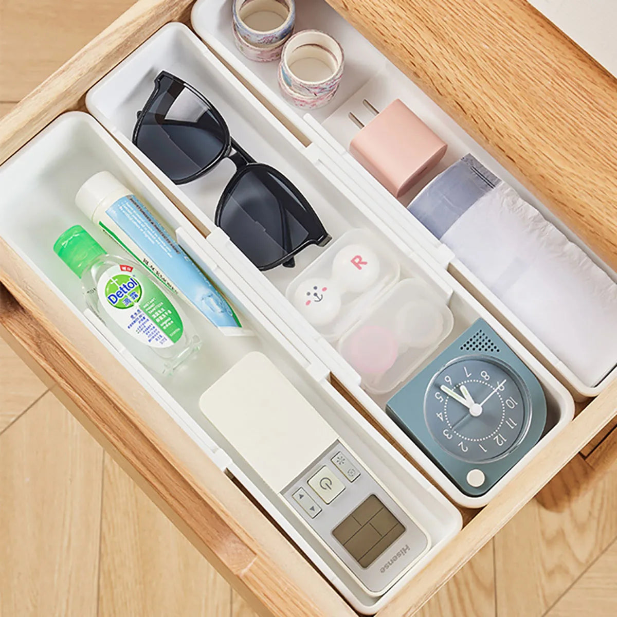 Organizer Expandable  / Utensil Tray For Kitchen or clothes